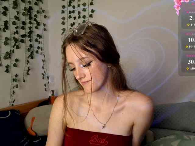 VikkiShon webcam
