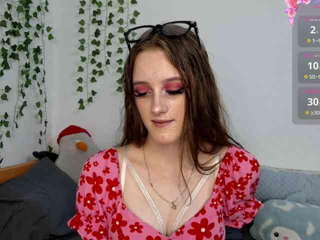 VikkiShon webcam