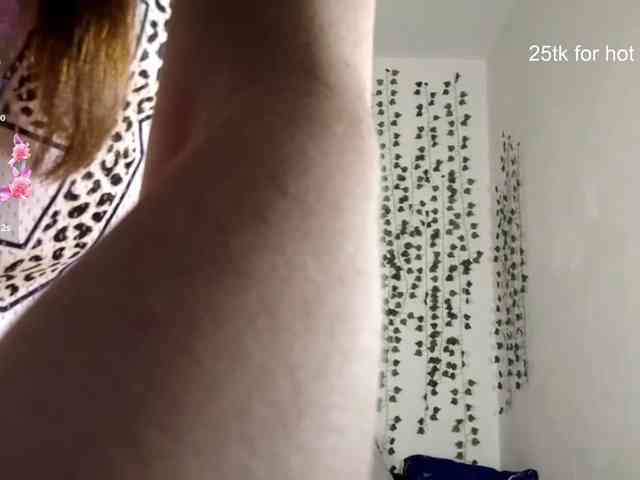 VikkiShon webcam