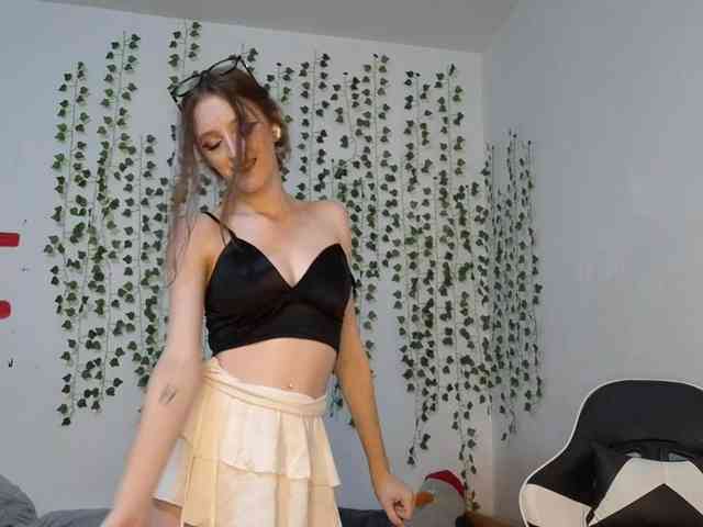 VikkiShon webcam