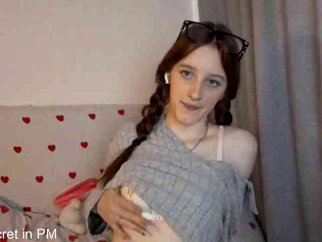 VikkiShon webcam
