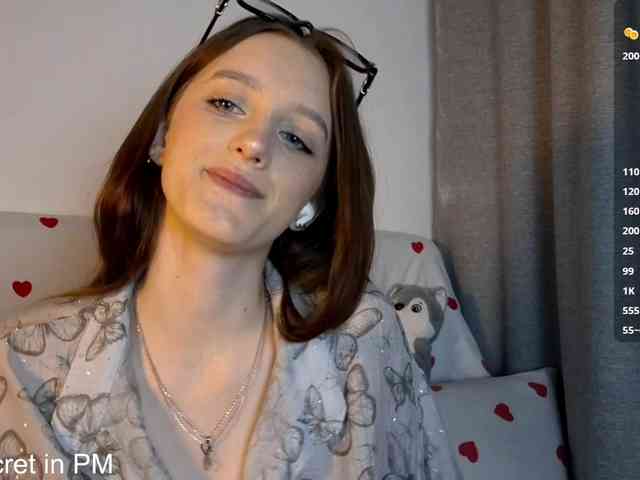 VikkiShon webcam