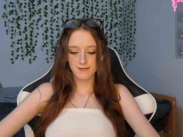VikkiShon webcam