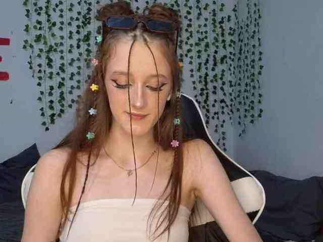 VikkiShon webcam