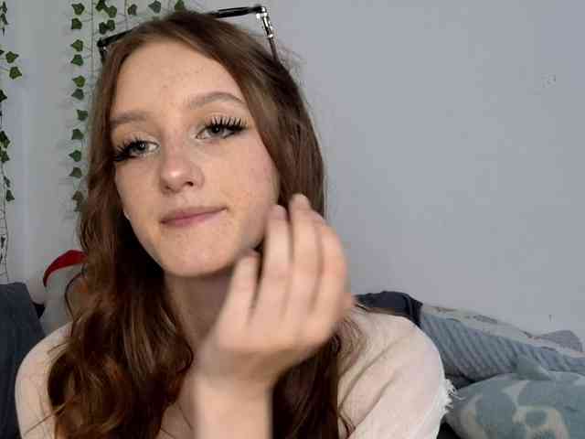 VikkiShon webcam