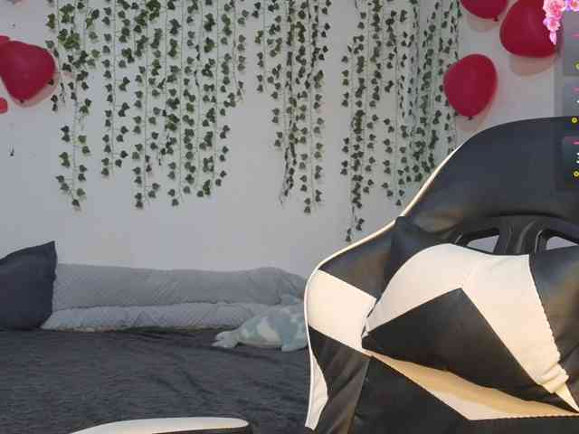 VikkiShon webcam