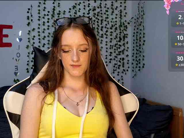 VikkiShon Live Webcam on BongaCams