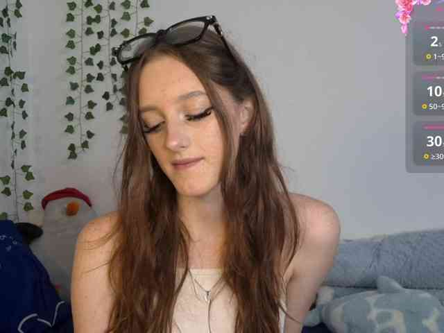 VikkiShon webcam