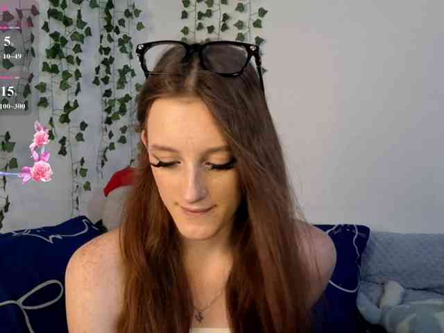VikkiShon webcam