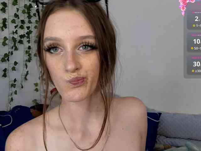 VikkiShon webcam