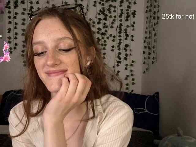 VikkiShon webcam