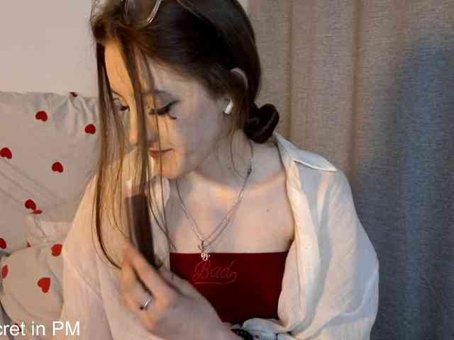 VikkiShon webcam