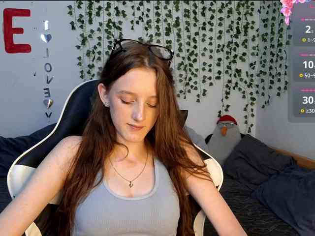 VikkiShon webcam