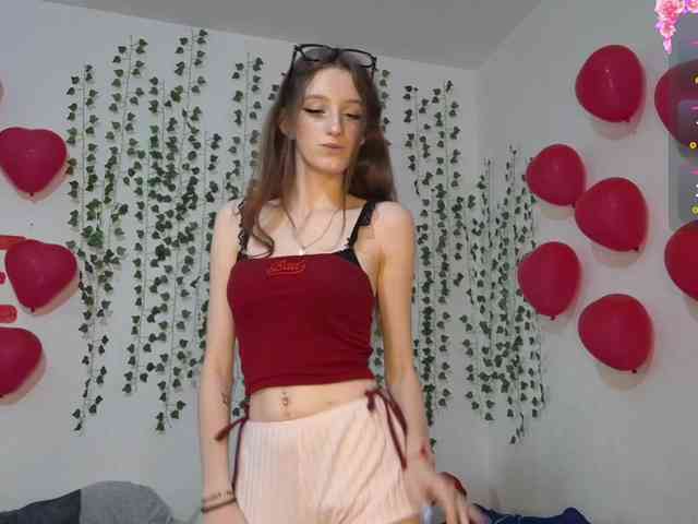 VikkiShon webcam