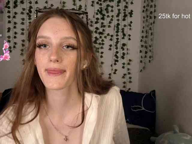VikkiShon webcam