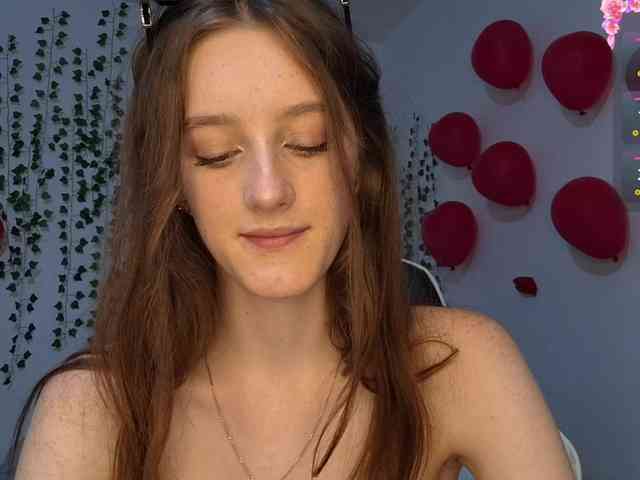 VikkiShon webcam