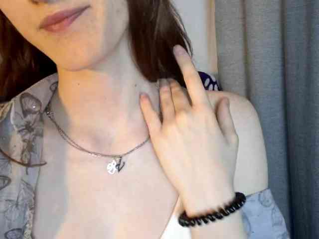 VikkiShon webcam