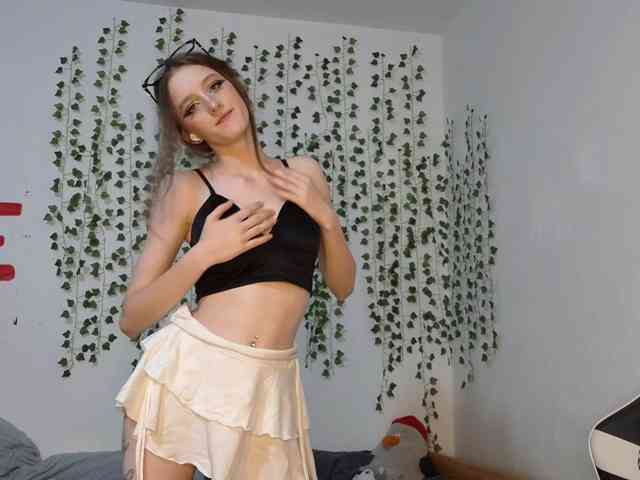 VikkiShon webcam