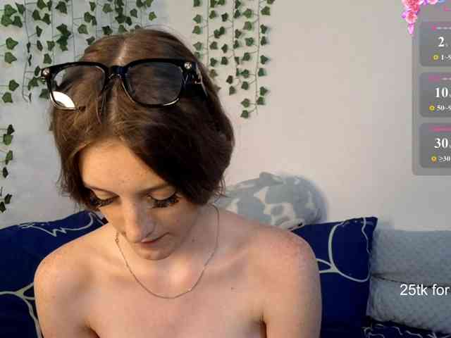 VikkiShon webcam