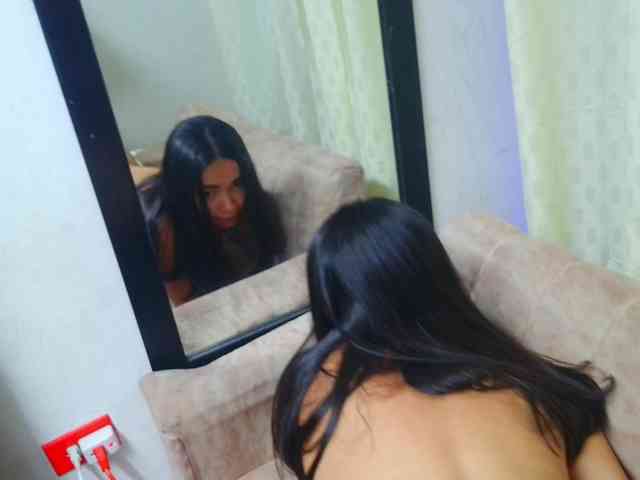 couple-hot-xxx webcam
