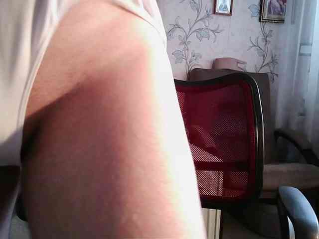 Maximilyn Live Webcam on BongaCams