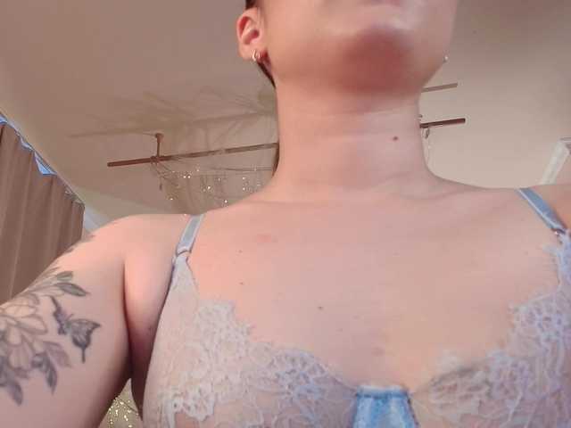 XCourtney live cam on BongaCams