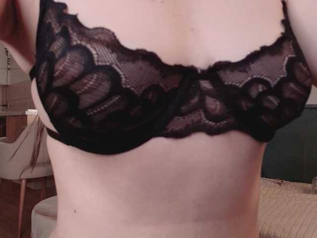 xcourtney live sex show