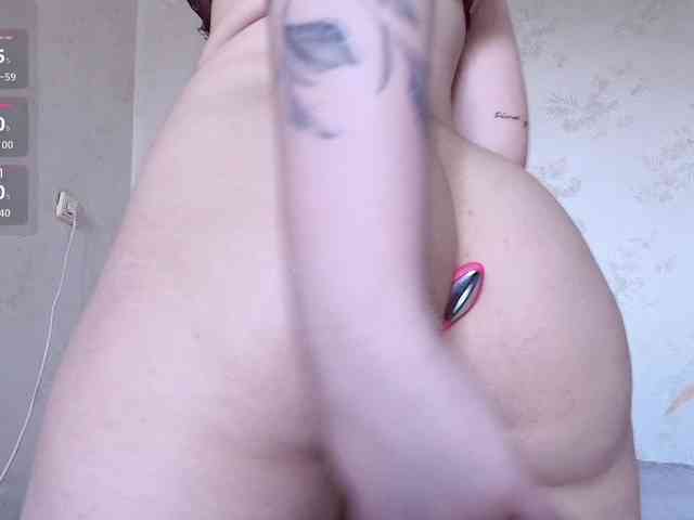 XCourtney webcam
