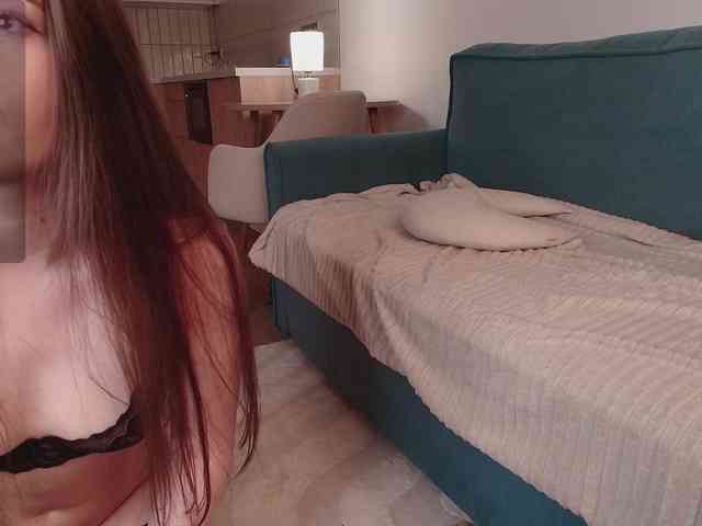 XCourtney Sex Cam Show