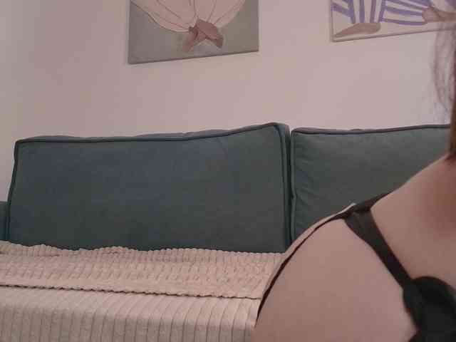 XCourtney webcam