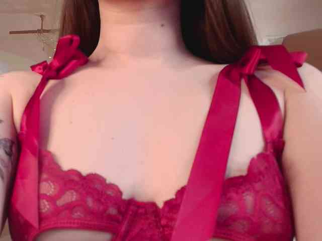 XCourtney webcam