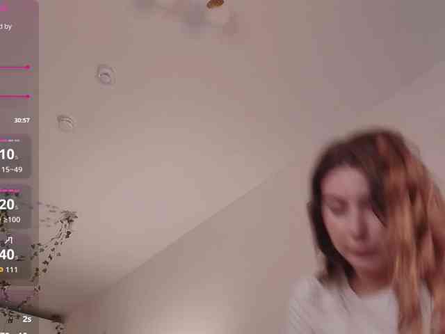 XCourtney webcam