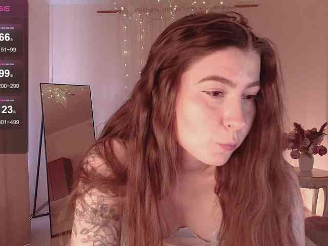 XCourtney webcam