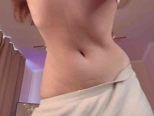 XCourtney webcam