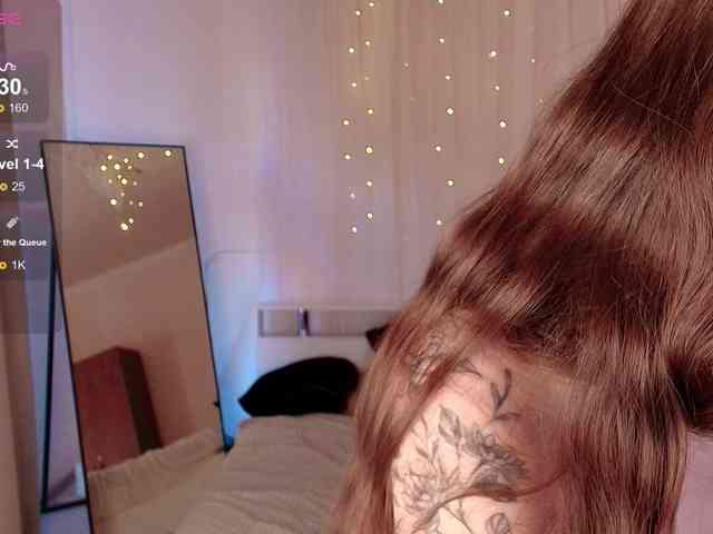 XCourtney webcam