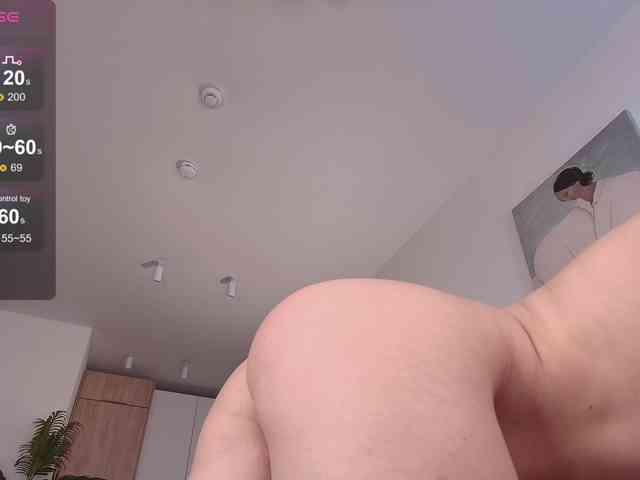 XCourtney XCourtney