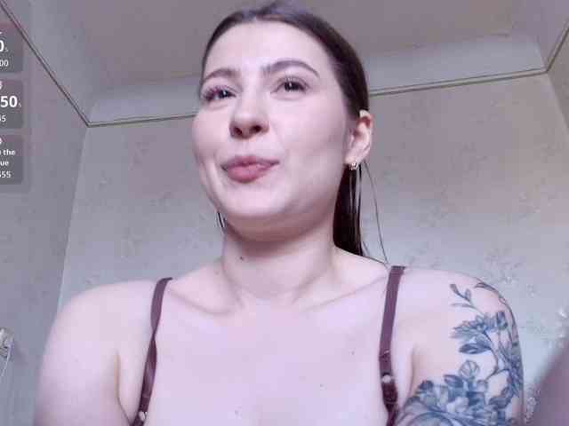 XCourtney XCourtney