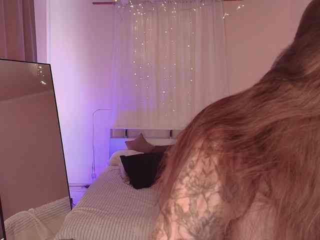 XCourtney webcam