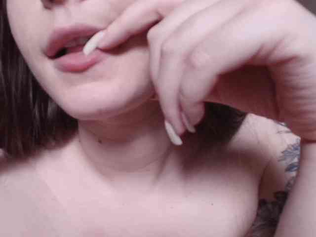 XCourtney Sex Cam Show