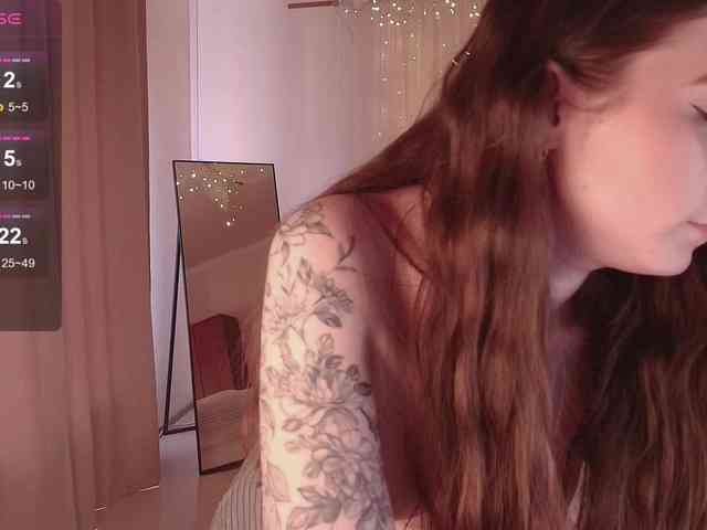 XCourtney webcam