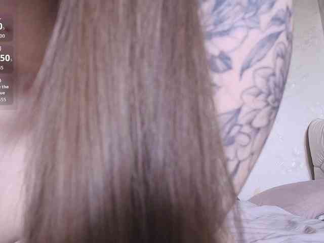 XCourtney XCourtney