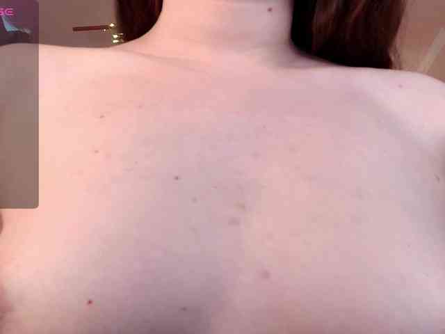 XCourtney webcam