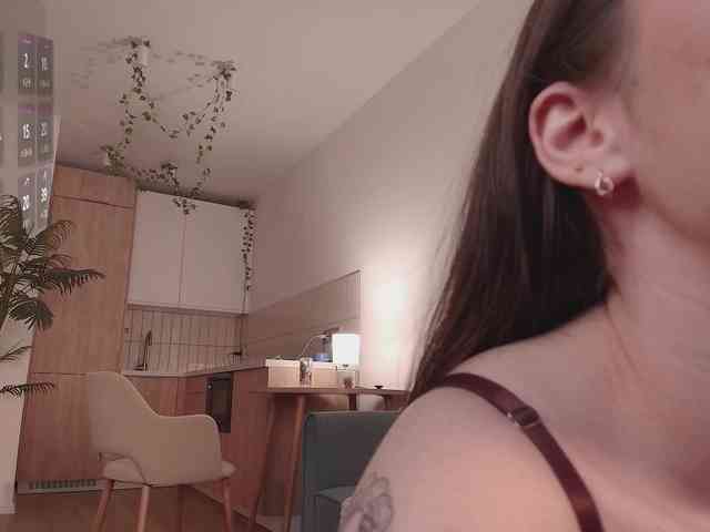 XCourtney XCourtney