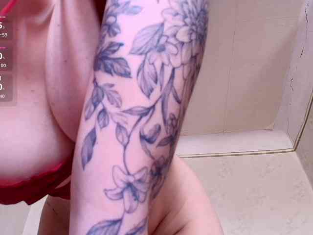 XCourtney webcam