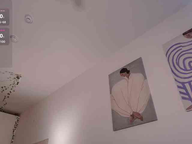 XCourtney webcam