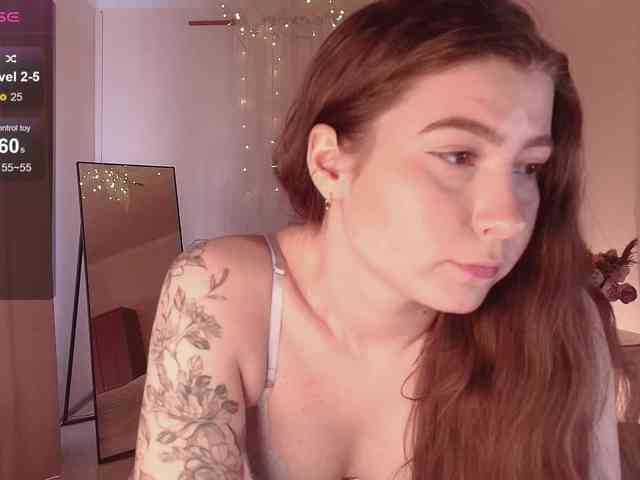 XCourtney webcam