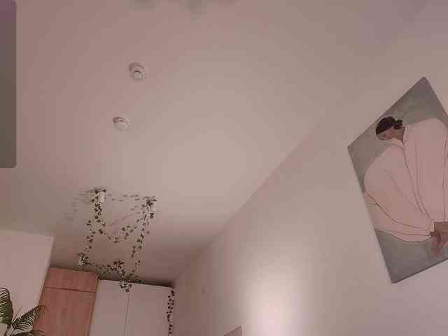 XCourtney Sex Cam Show