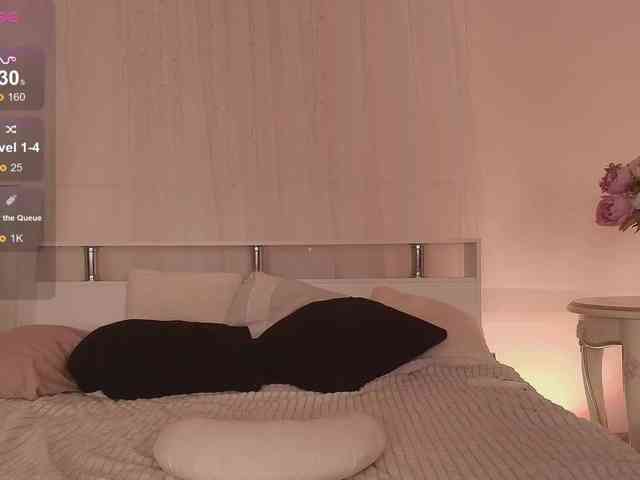 XCourtney webcam