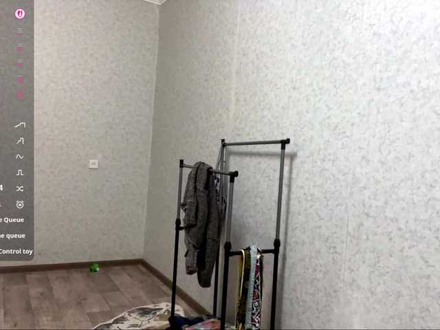 CherriNavarette's BongaCams show and profile