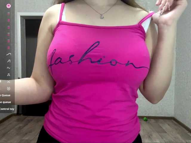 CherriNavarette's BongaCams show and profile